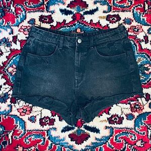 H&M High Waist Black Cutoff Shorts